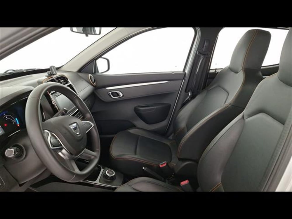 Dacia Spring usata a Milano (13)