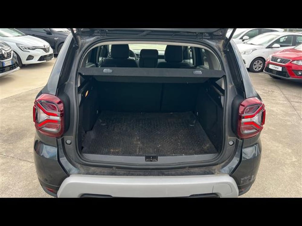 Dacia Duster usata a Padova (9)