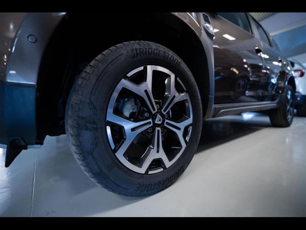 Dacia Duster usata a Torino (13)