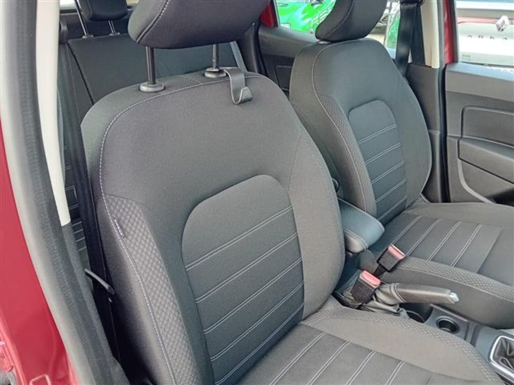 Dacia Duster usata a Firenze (10)
