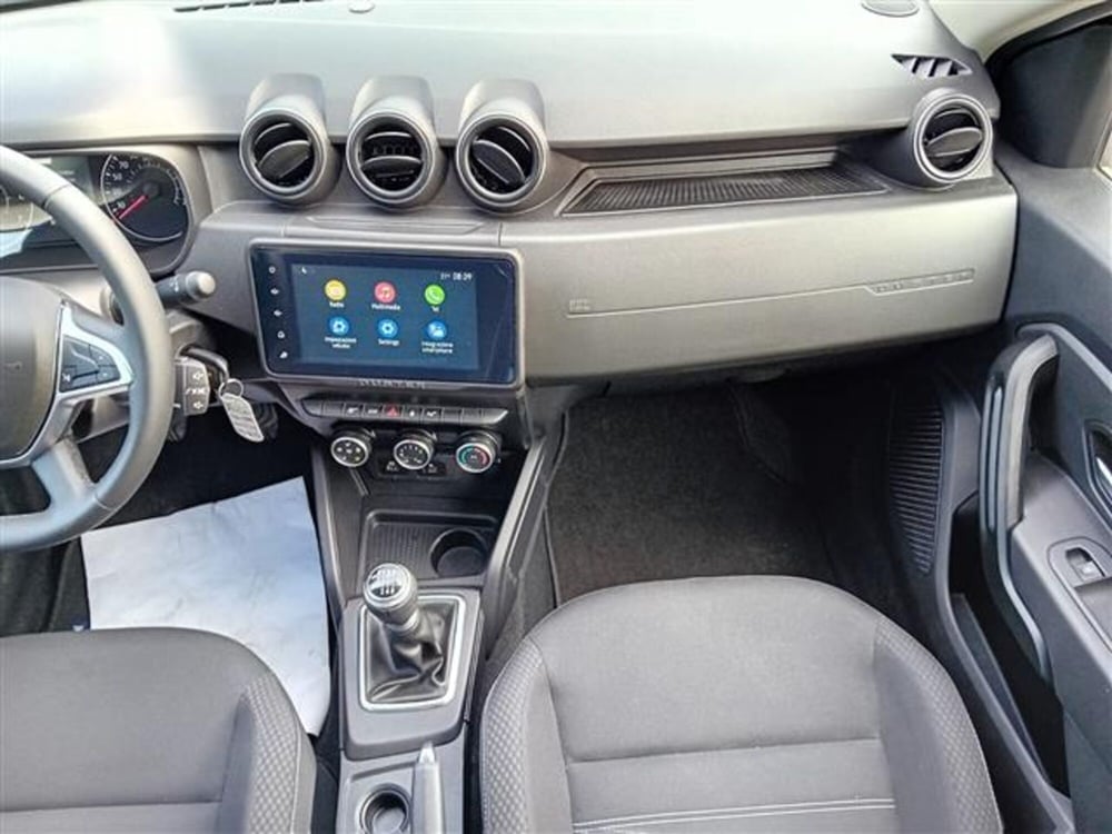 Dacia Duster usata a Firenze (9)