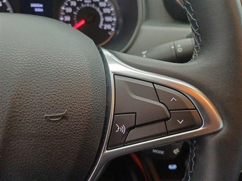 Dacia Duster usata a Cremona (14)
