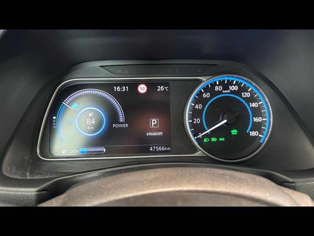 Nissan Leaf usata a Viterbo (13)