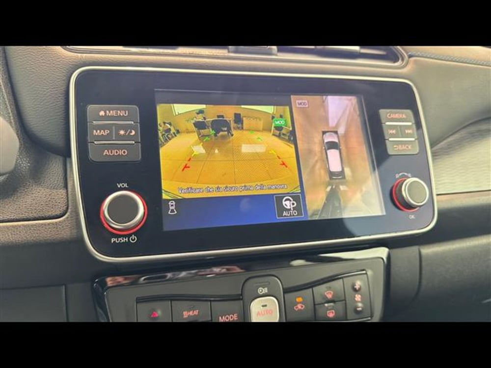 Nissan Leaf usata a Viterbo (15)