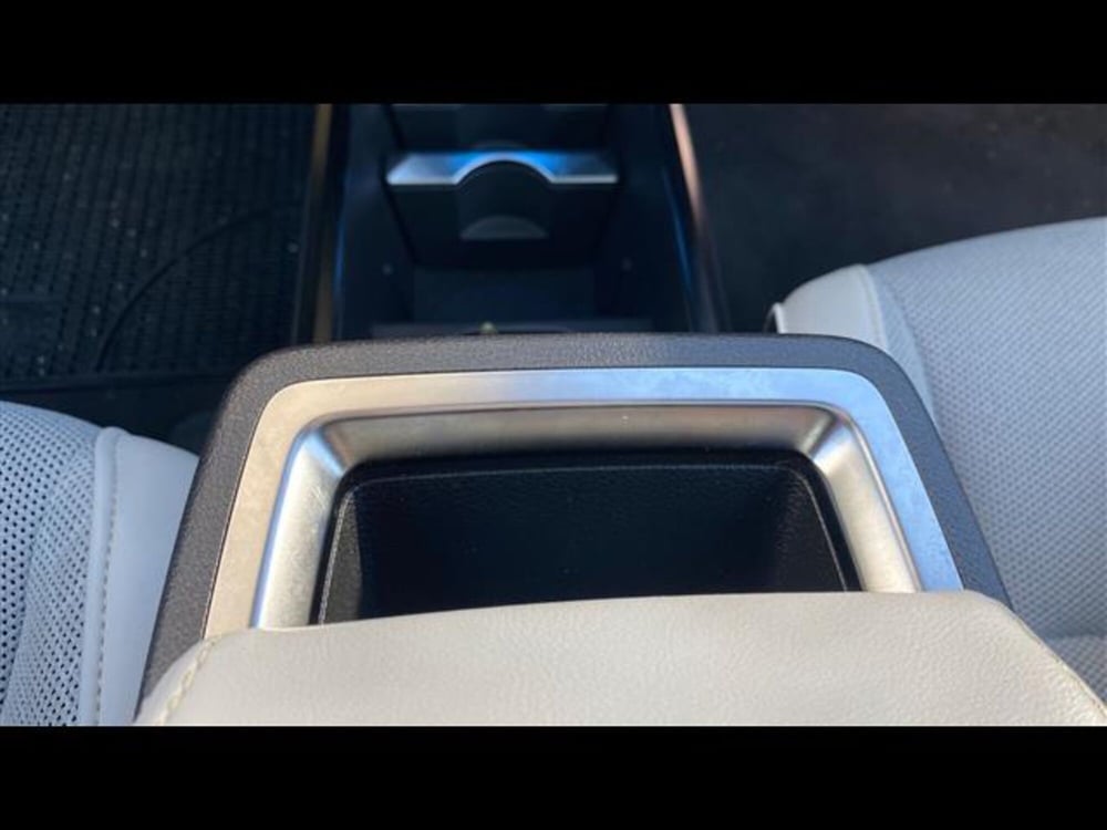 Renault Scenic E-Tech Electric usata a Vicenza (8)