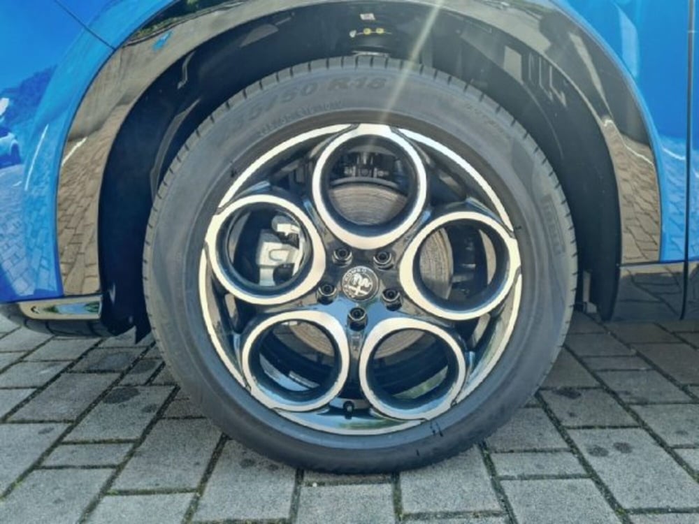Alfa Romeo Tonale nuova a Monza e Brianza (11)