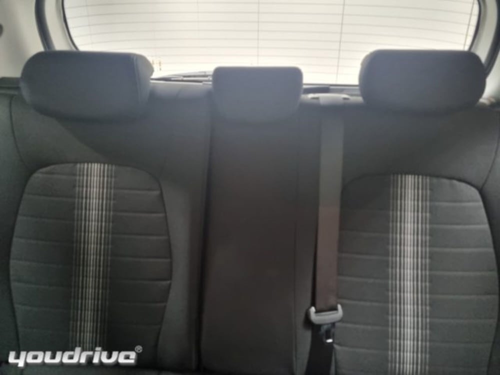 Hyundai i10 usata a Napoli (16)