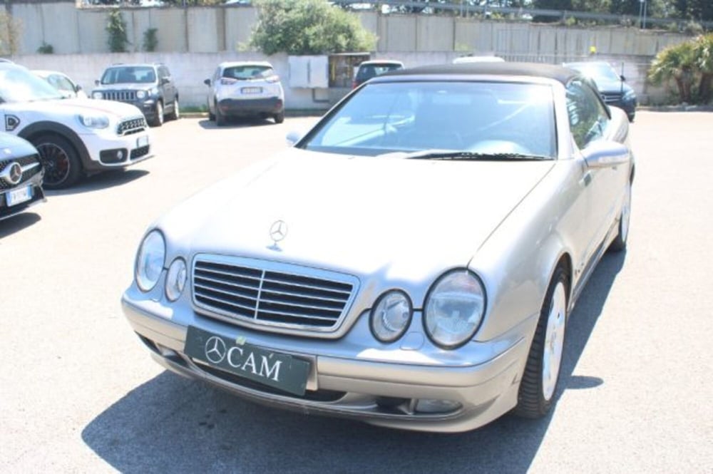 Mercedes-Benz CLK usata a Lecce (5)