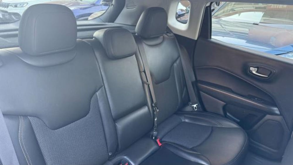 Jeep Compass usata a Roma (17)