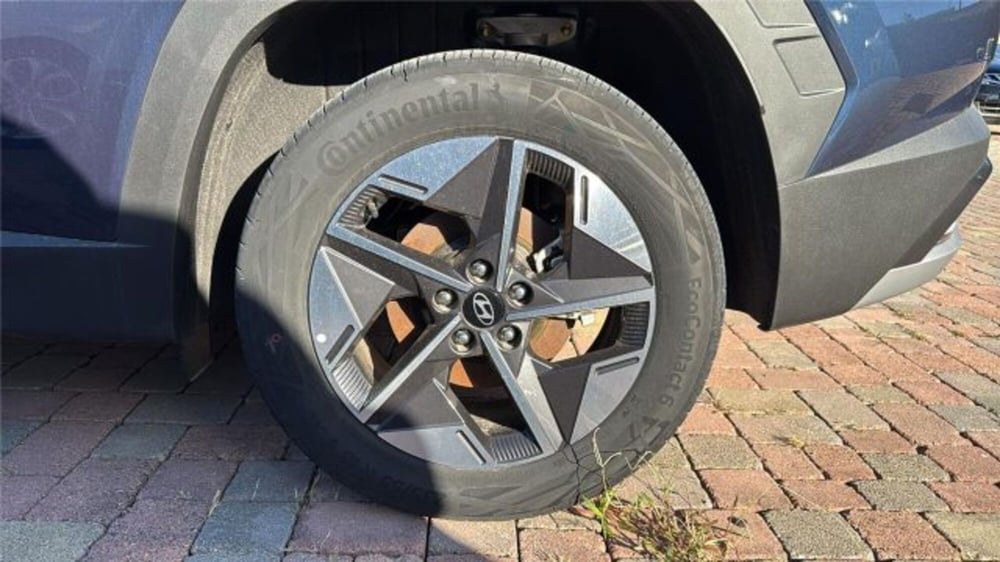 Hyundai Tucson nuova a Bari (7)