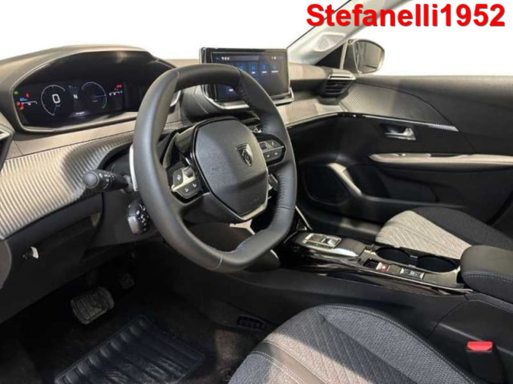 Peugeot 208 nuova a Bologna (11)