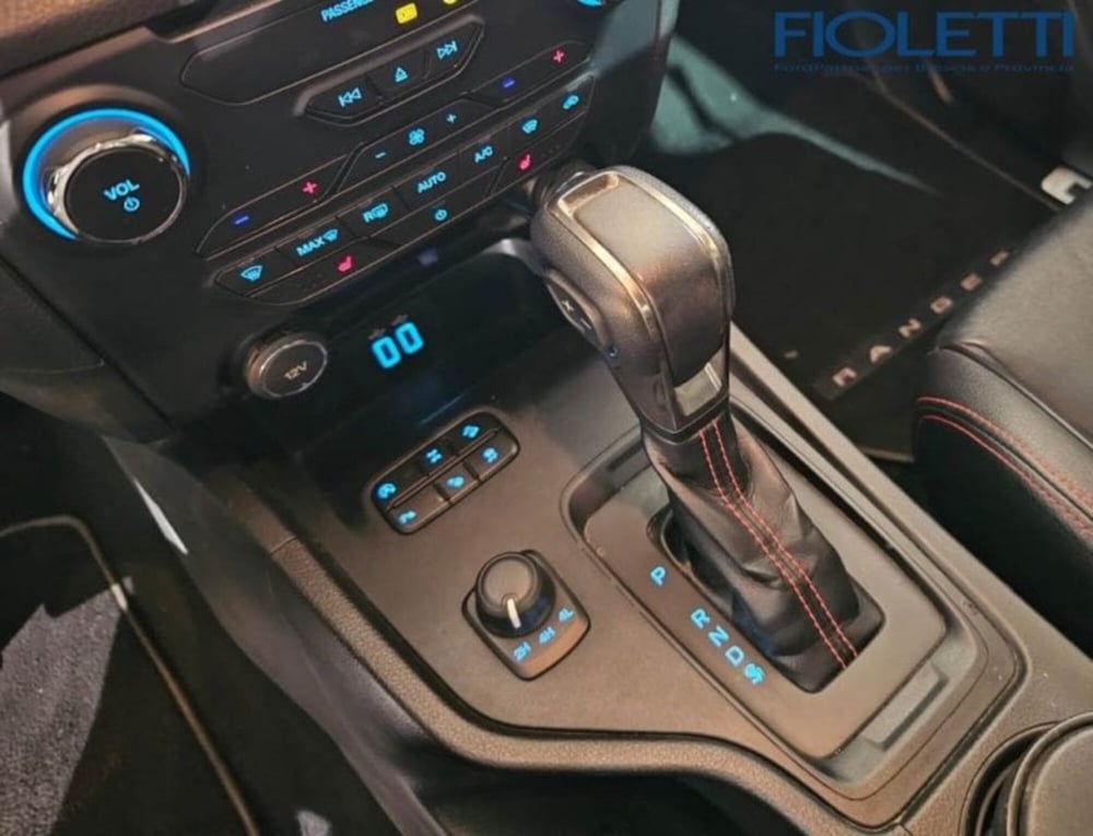Ford Ranger Pick-up usata a Brescia (9)