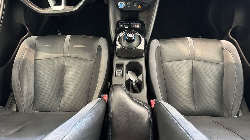 Nissan Leaf usata a Viterbo (8)