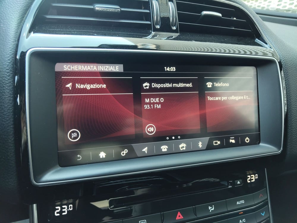 Jaguar XE usata a Modena (10)