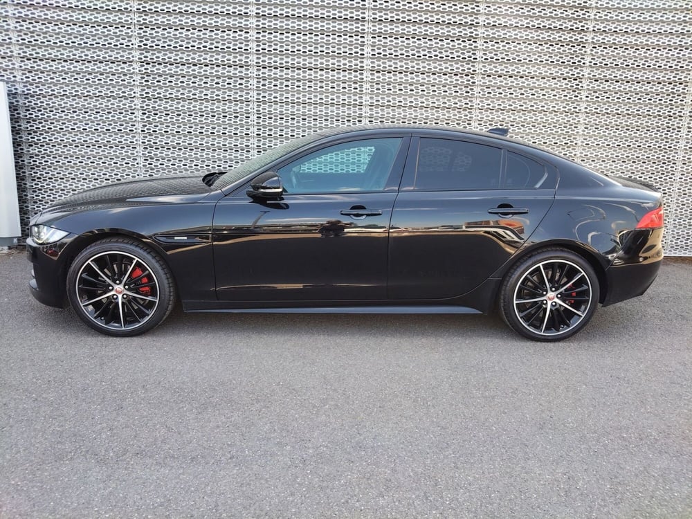 Jaguar XE usata a Modena (3)