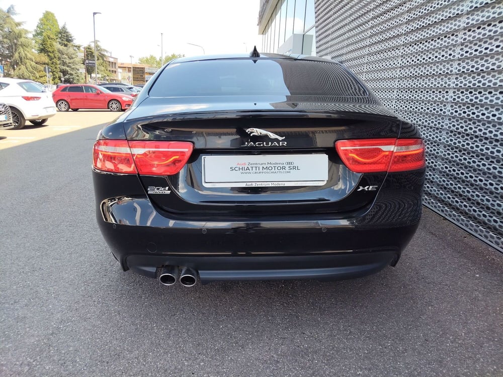 Jaguar XE usata a Modena (5)
