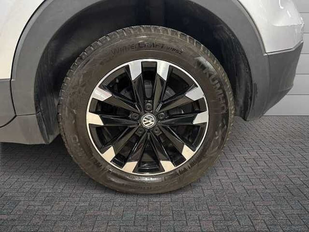 Volkswagen T-Cross usata a Prato (6)