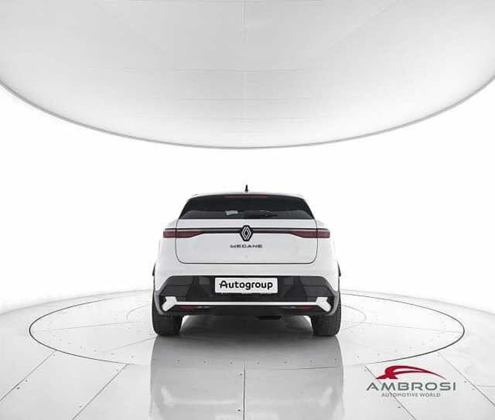 Renault Megane E-Tech Electric usata a Viterbo (6)