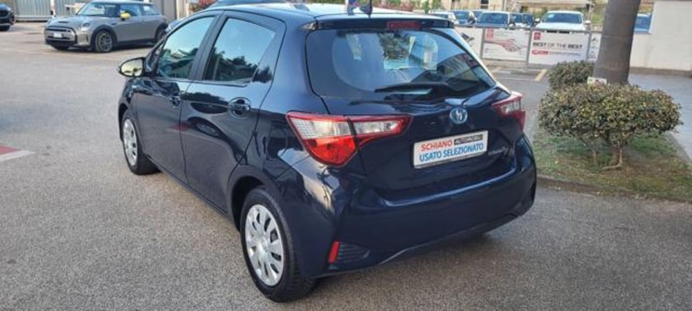 Toyota Yaris usata a Napoli (3)