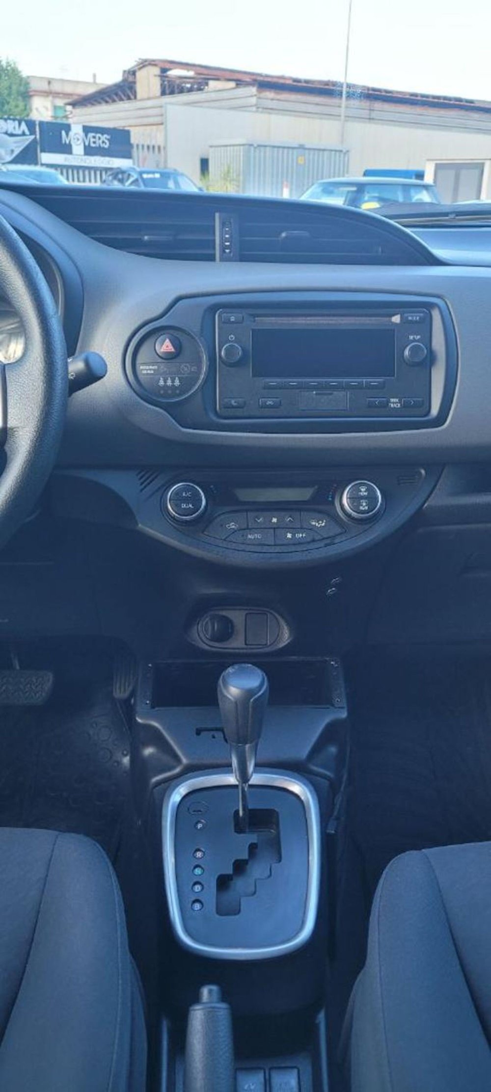 Toyota Yaris usata a Napoli (9)