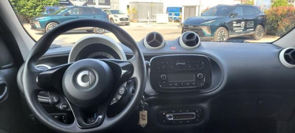 smart forfour usata a Napoli (8)