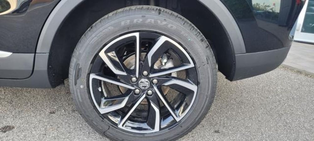 Mg ZS nuova a Napoli (5)