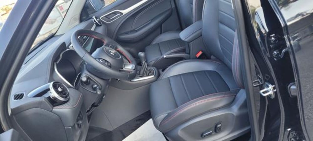 Mg ZS nuova a Napoli (6)
