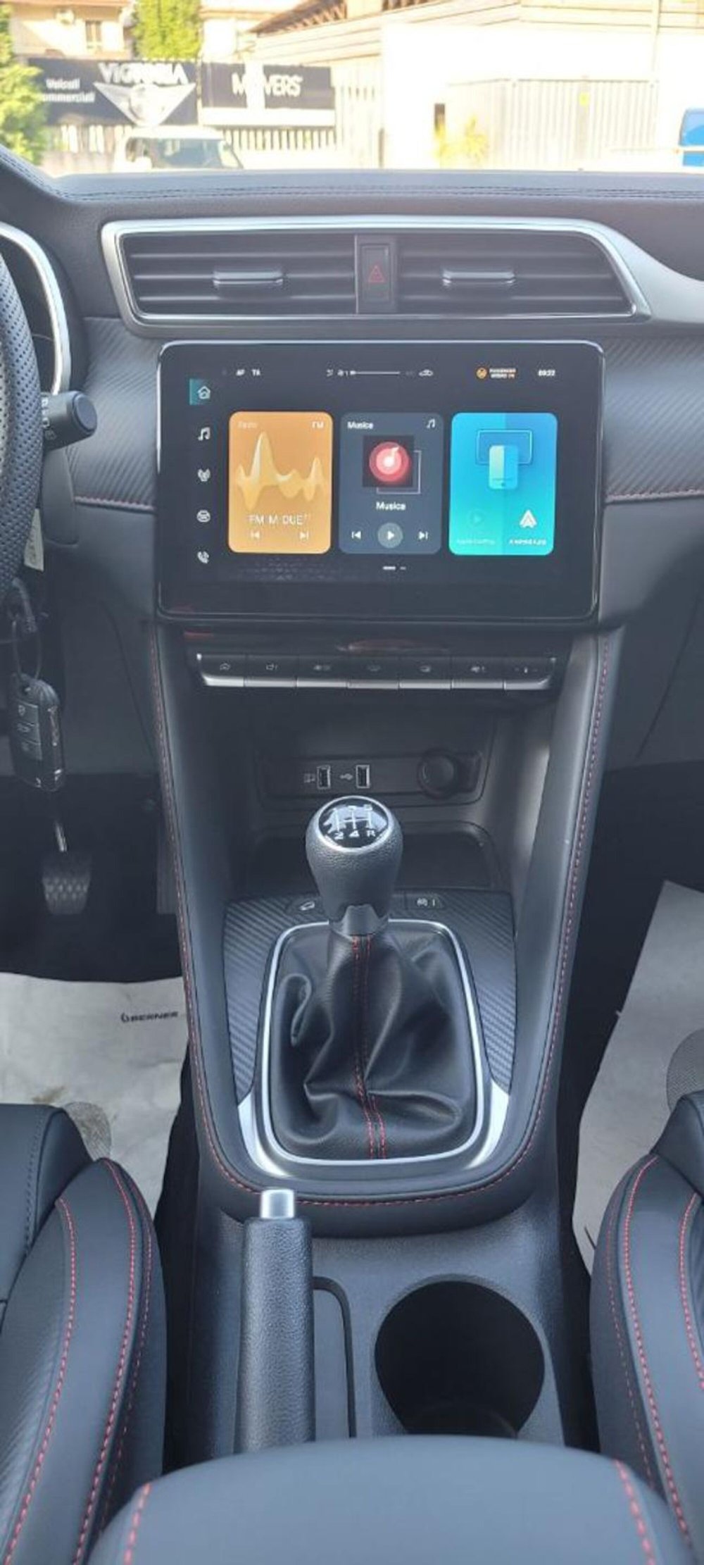 Mg ZS nuova a Napoli (9)