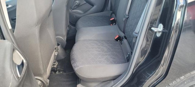 Opel Corsa usata a Napoli (7)