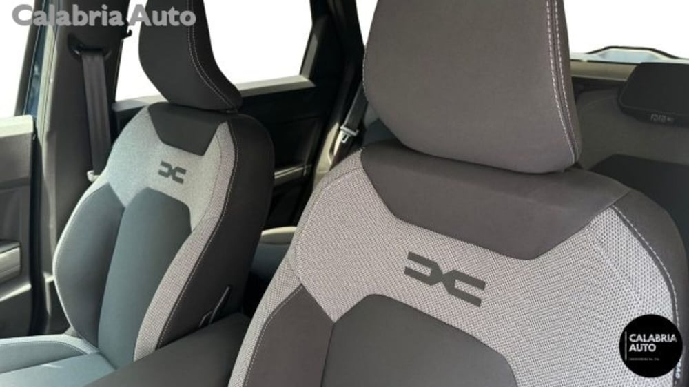 Dacia Bigster nuova a Reggio Calabria (12)