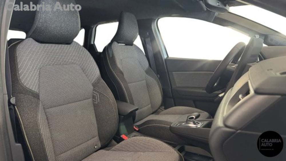 Renault Symbioz nuova a Reggio Calabria (10)