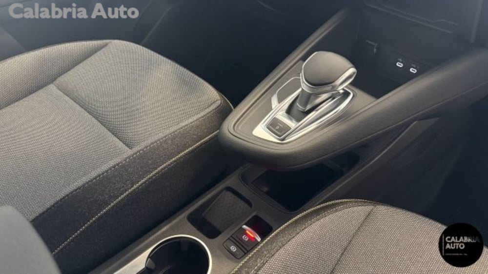 Renault Symbioz nuova a Reggio Calabria (16)