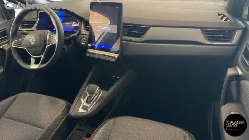 Renault Symbioz nuova a Reggio Calabria (8)