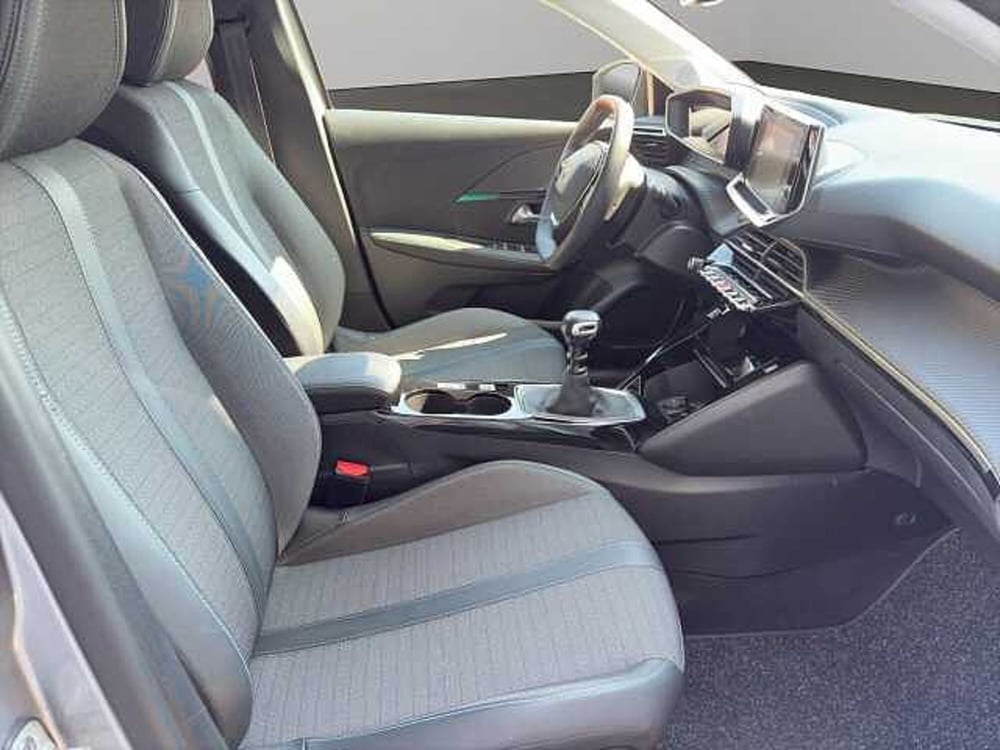 Peugeot 208 usata a Vibo Valentia (10)