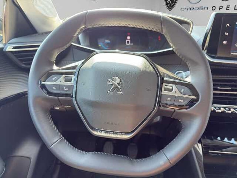 Peugeot 208 usata a Vibo Valentia (11)