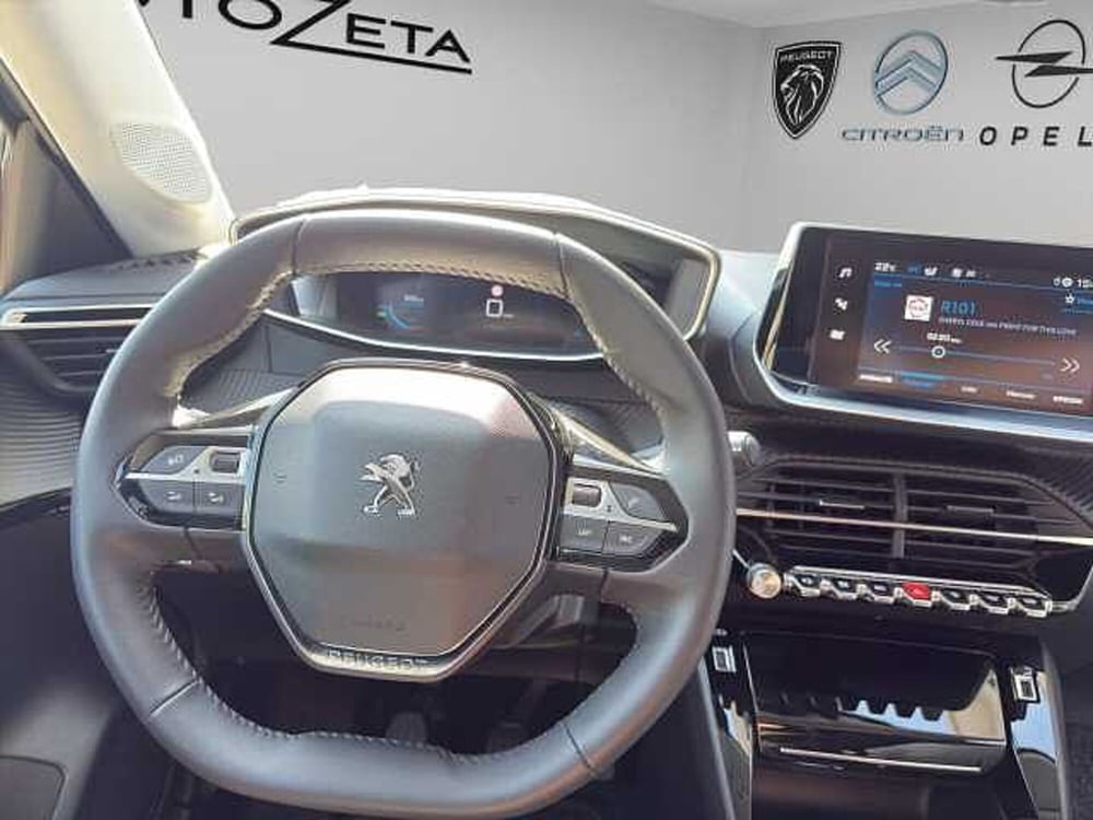 Peugeot 208 usata a Vibo Valentia (13)