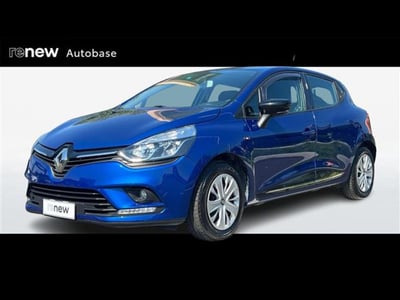 Renault Clio TCe 12V 90 CV GPL 5 porte Moschino Life del 2019 usata a Albignasego