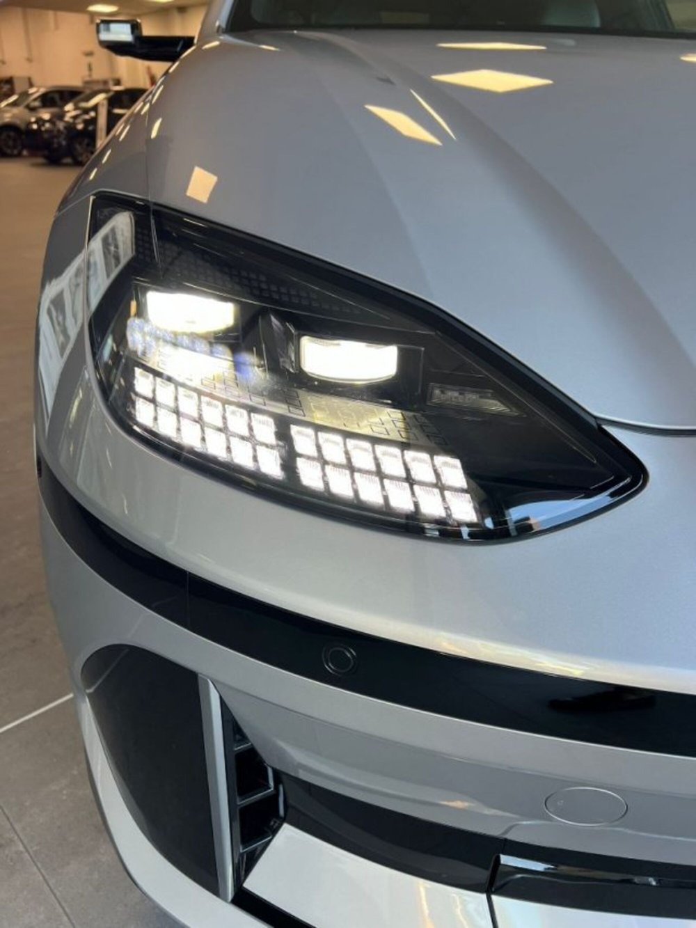 Hyundai Ioniq 5 usata a Bologna (7)