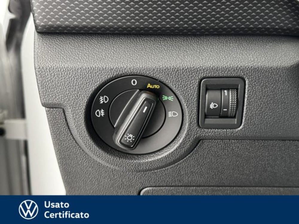 Volkswagen T-Cross usata a Vicenza (12)
