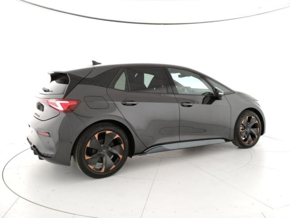 Cupra Born usata a Vicenza (6)