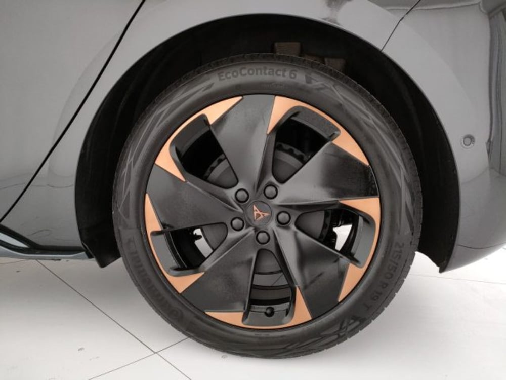 Cupra Born usata a Vicenza (8)