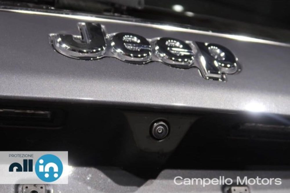Jeep Compass nuova a Venezia (13)