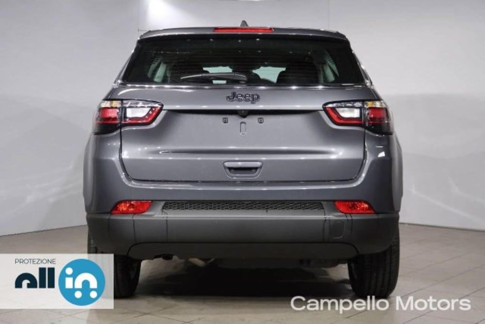 Jeep Compass nuova a Venezia (3)