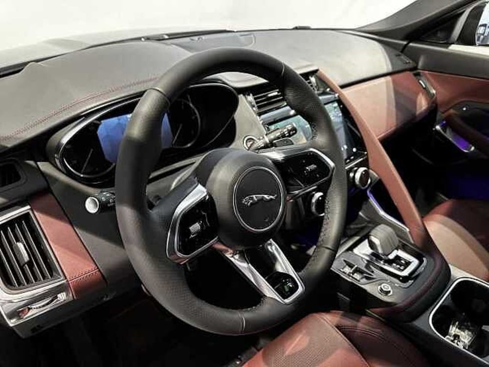 Jaguar E-Pace usata a Ravenna (11)