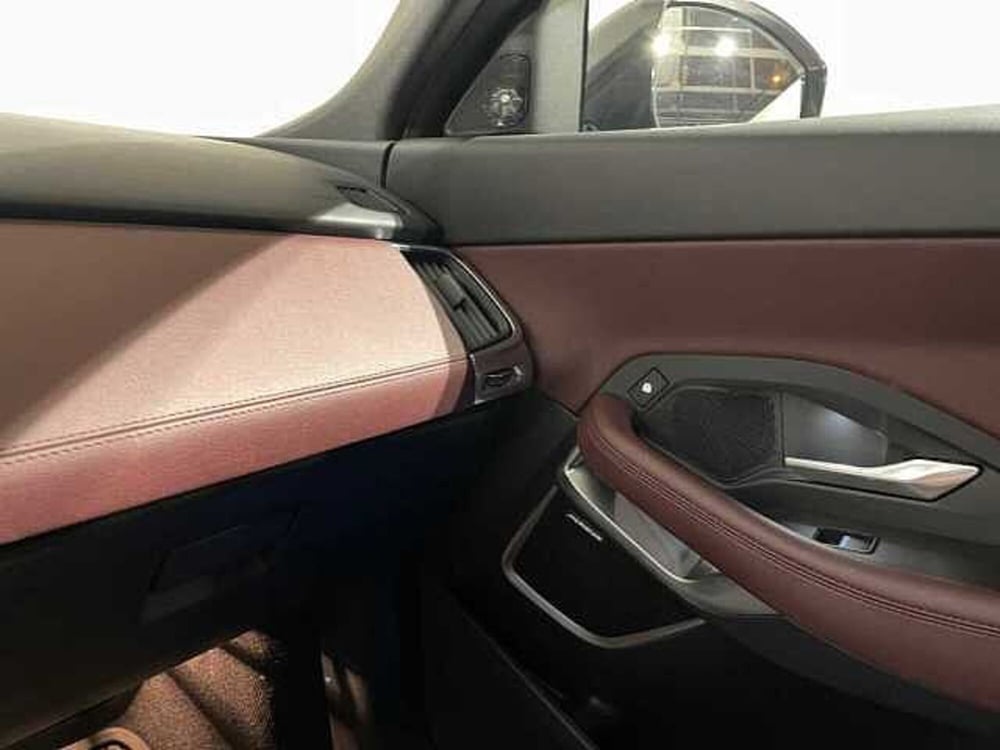 Jaguar E-Pace usata a Bologna (17)