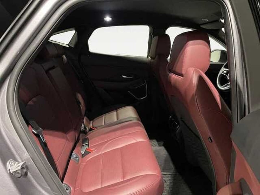 Jaguar E-Pace usata a Bologna (5)