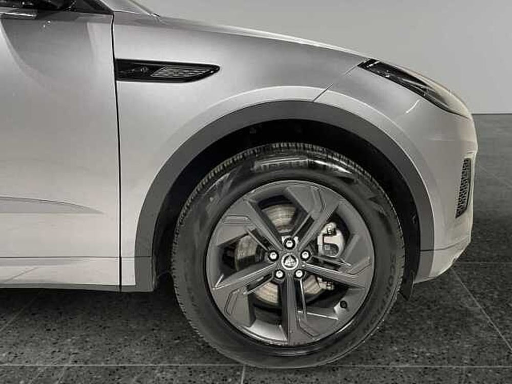 Jaguar E-Pace usata a Bologna (9)
