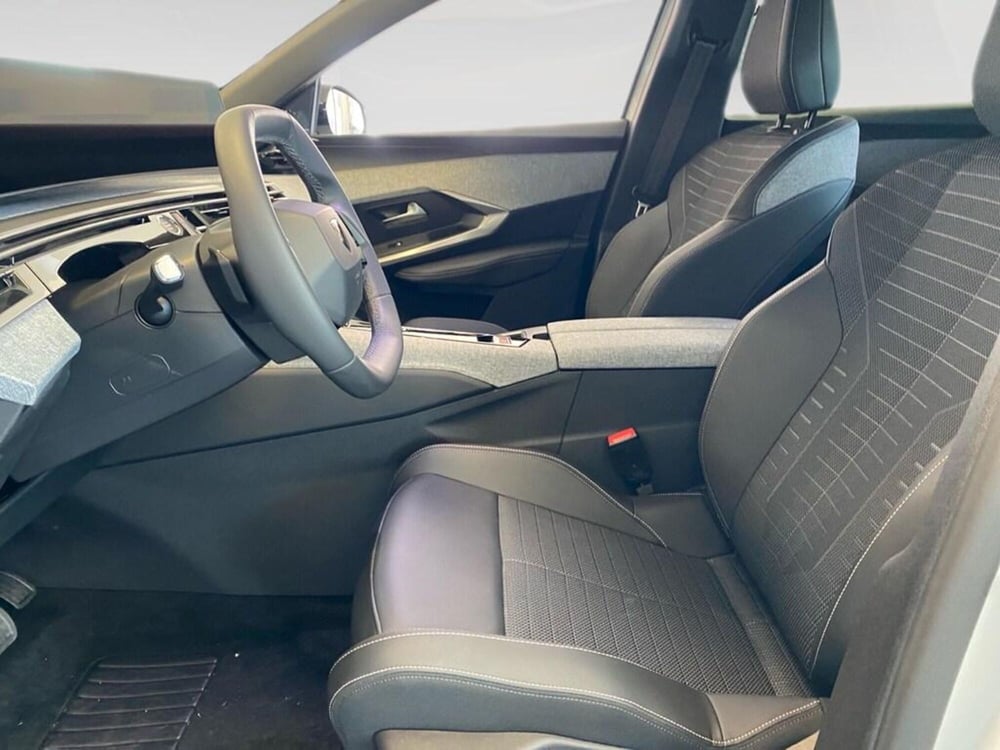 Peugeot 3008 nuova a Torino (8)