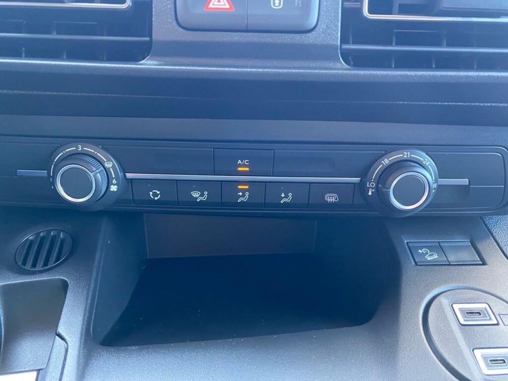 Opel Combo Furgone nuova a Torino (11)