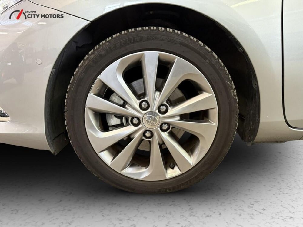 Toyota Auris Station Wagon usata a Monza e Brianza (15)